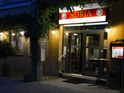 照片: Adria